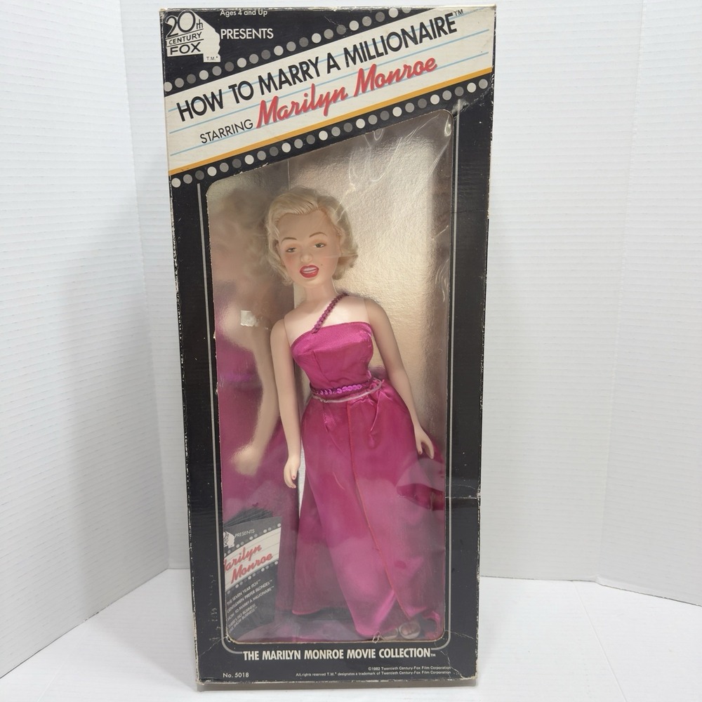 Marilyn Monroe No. 5018 20th Century Fox 16" Doll 1982 How To Marry Millionaire